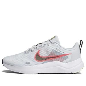 TENIS NIKE MUJER DOWNSHIFTER VERDE ROSADO