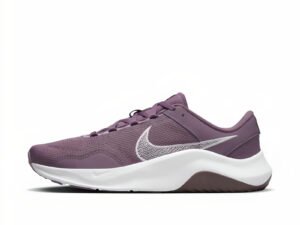 TENIS NIKE MUJER LEGEND ESSENTIAL 3 MORADO