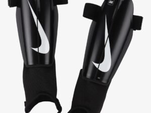 CANILLERAS NIKE NIÑO CHARGE DX4610-010