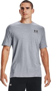 CAMISETA UNDER ARMOUR HOMBRE CHEST GRIS