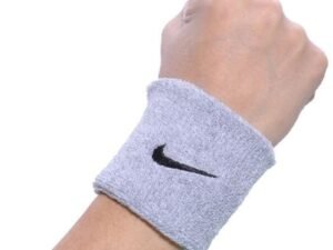 MU?EQUERAS NIKE SWOOSH WRISTBAND