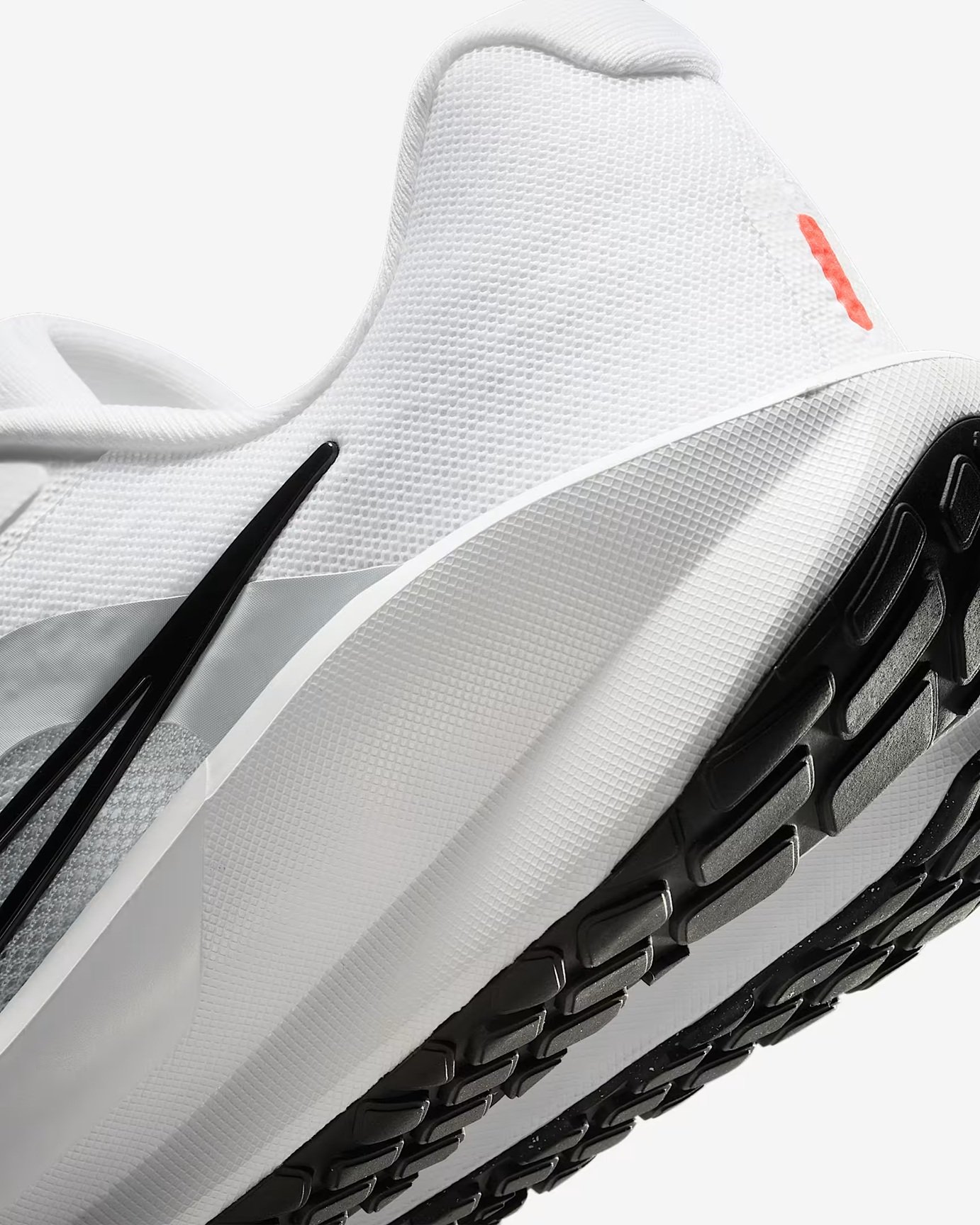 Tenis Nike Hombre Downshifter 13 FD6454-107 Blanco Running