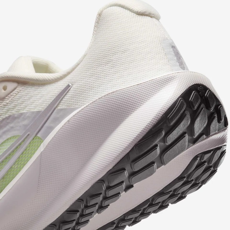 Nike Mujer Tenis Downshifter 13 FD6476-106 Running Blanco Verde