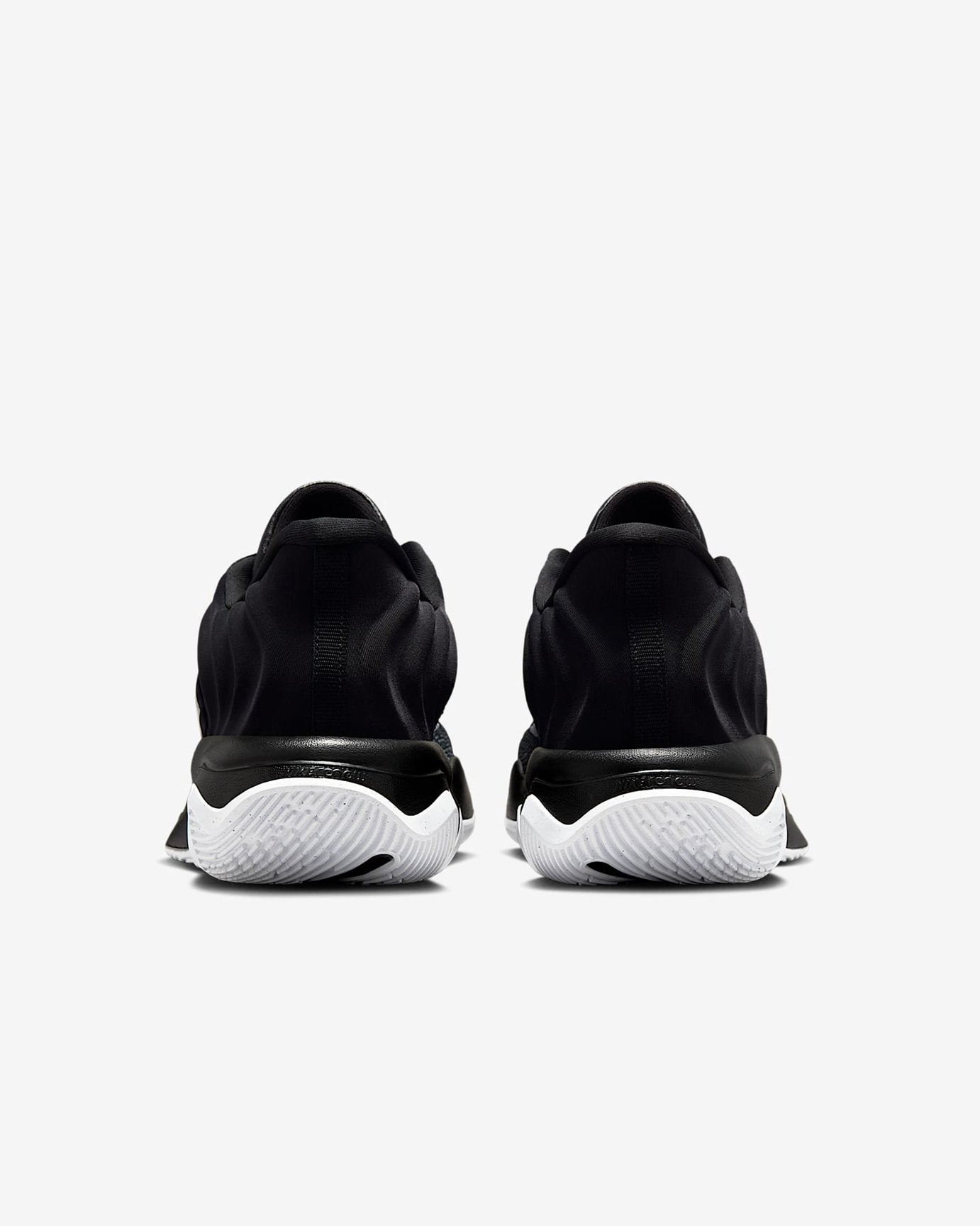 Tenis Nike Hombre Giannis Immortality 4 FQ3680-006 Negro Basketball