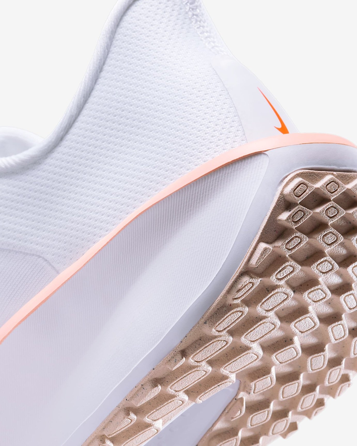 Tenis Nike Mujer Quest 6 FD6034-108 Blanco Running
