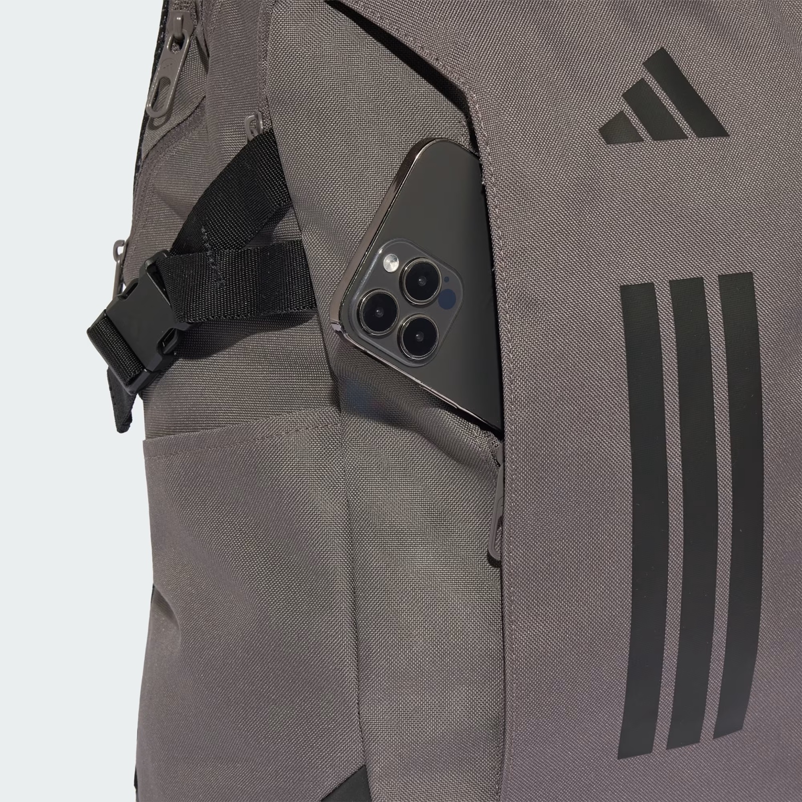 Morral Adidas Unisex APWR Casual KQ6788 Gris - Image 2