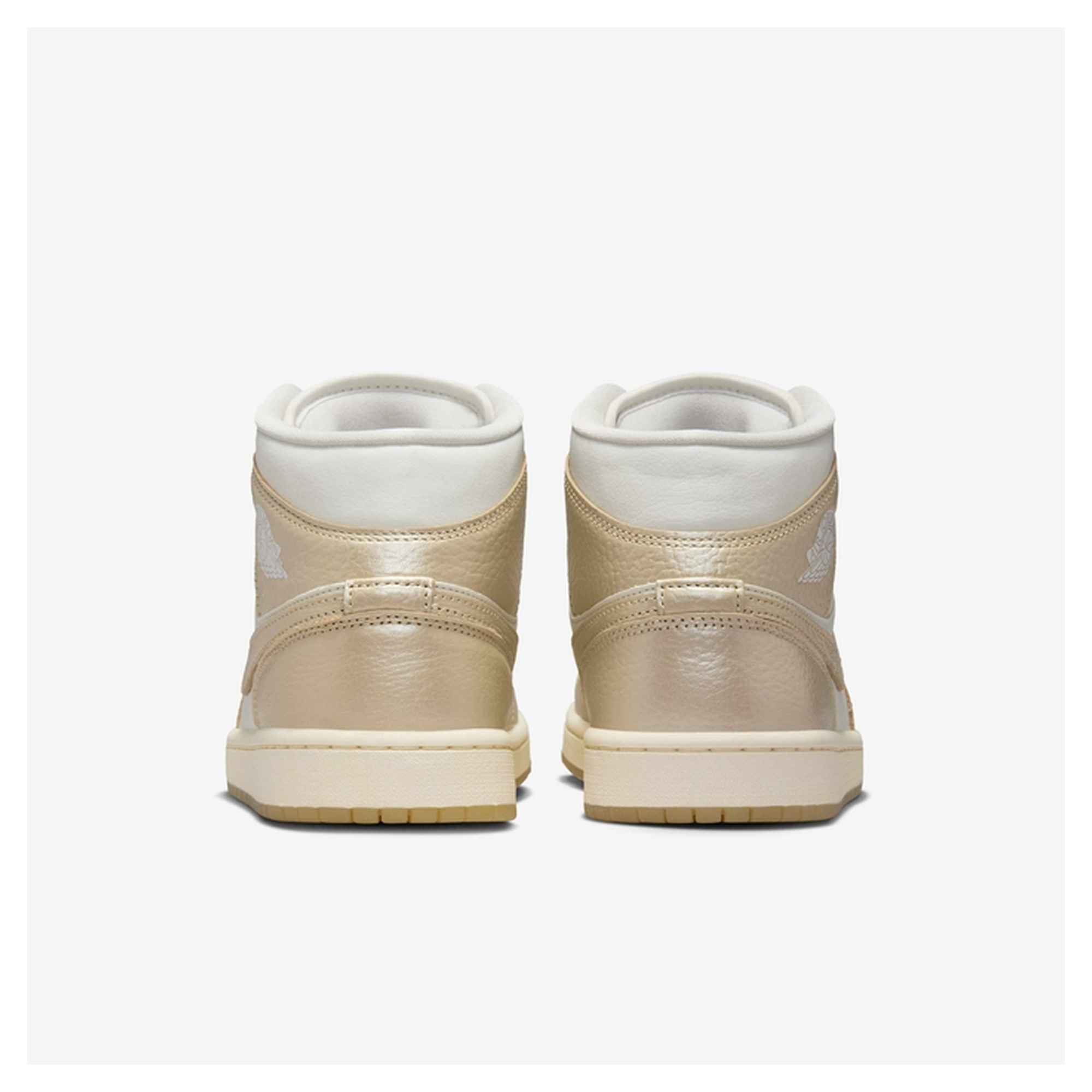 Tenis Jordan Mujer Air 1 Mid SE Casual HV5159-100 Beige - Image 5