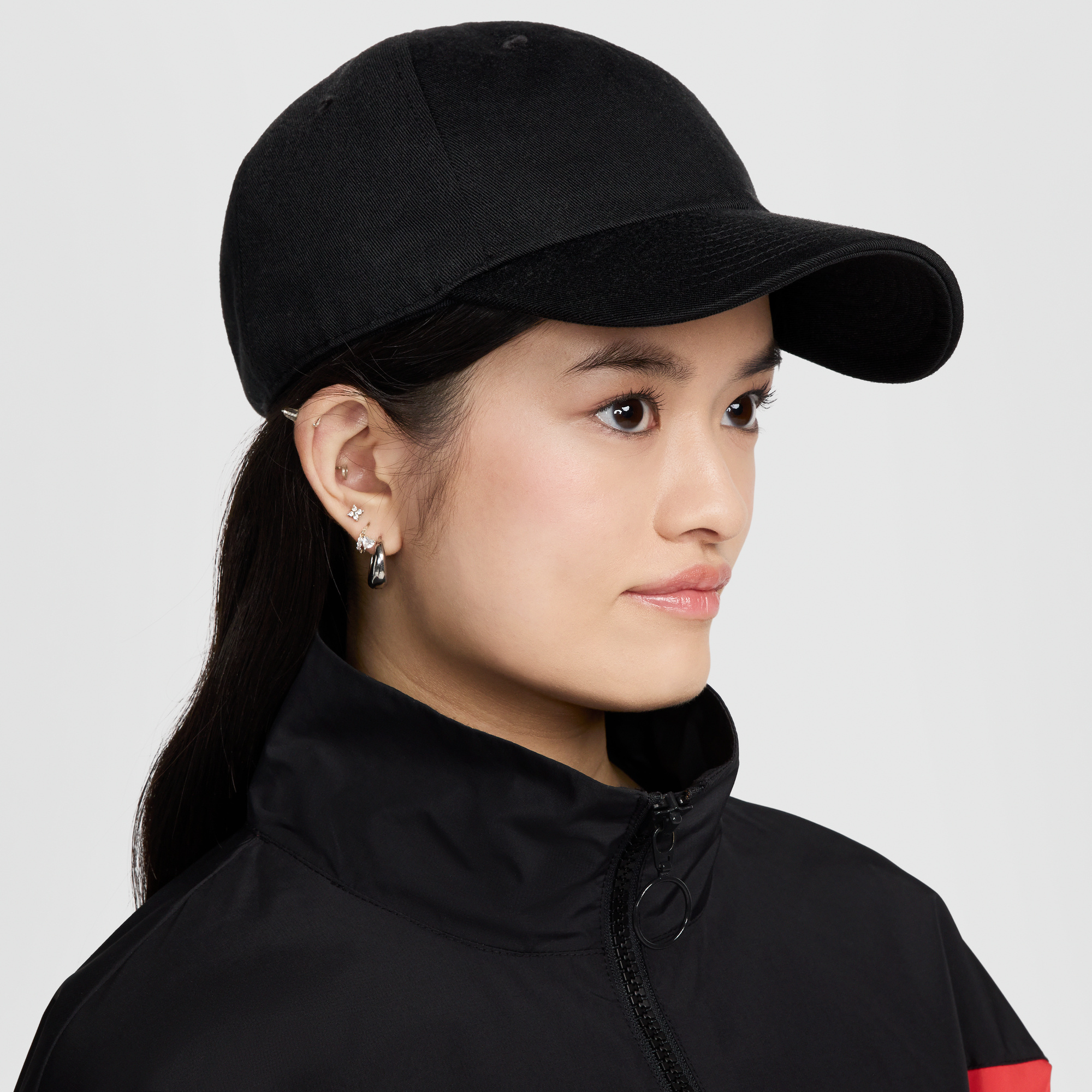 Gorra Nike Club Swoosh Casual FZ5698-010 Negro - Image 4