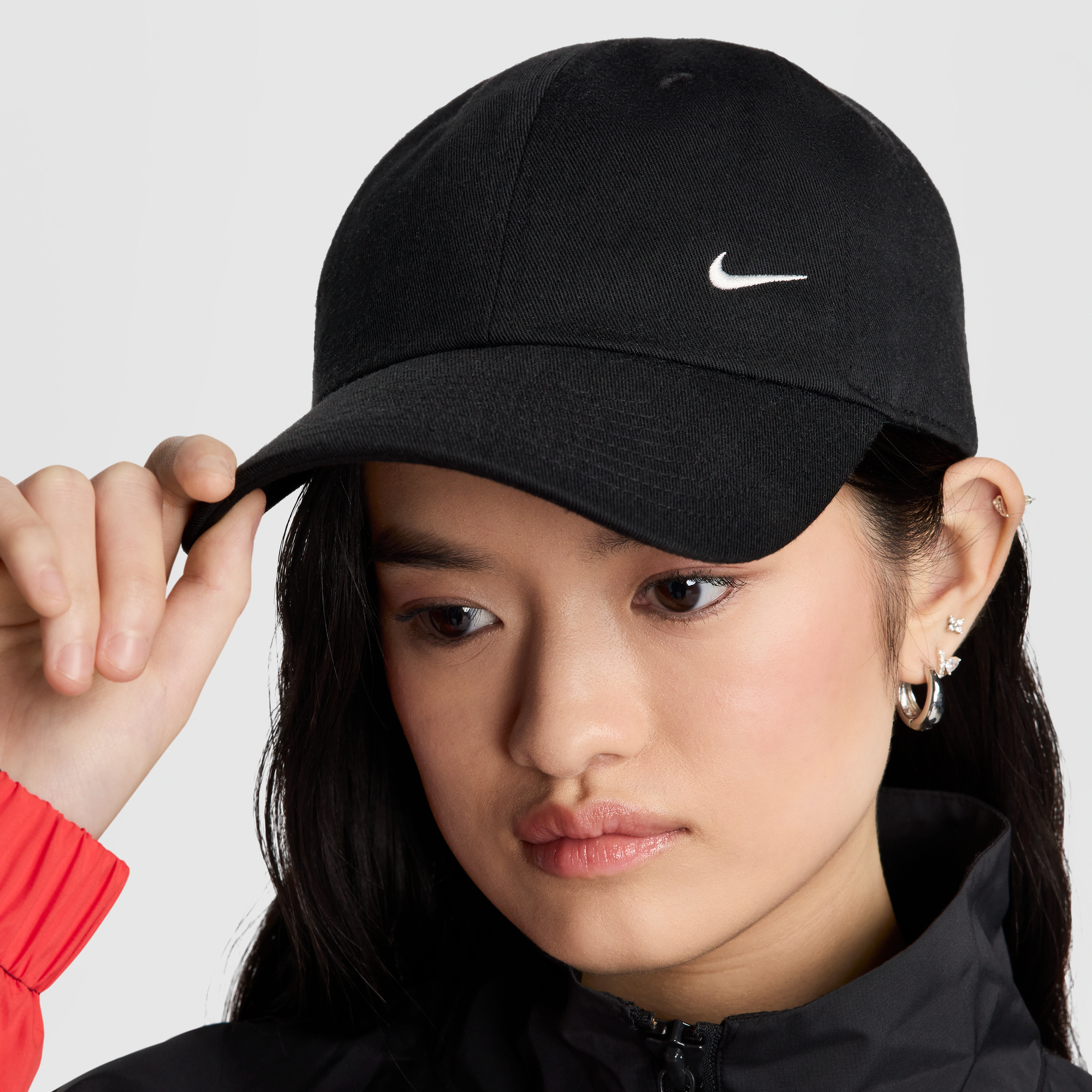Gorra Nike Club Swoosh Casual FZ5698-010 Negro - Image 7