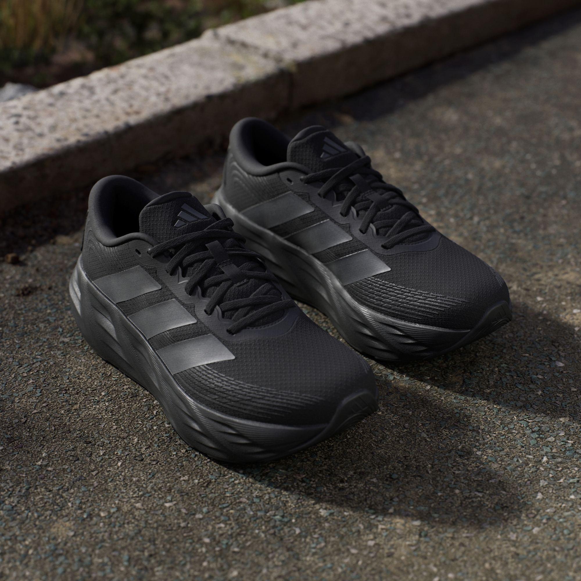 Tenis Adidas Hombre Galaxy 8 Running KI7980 Negro - Image 2
