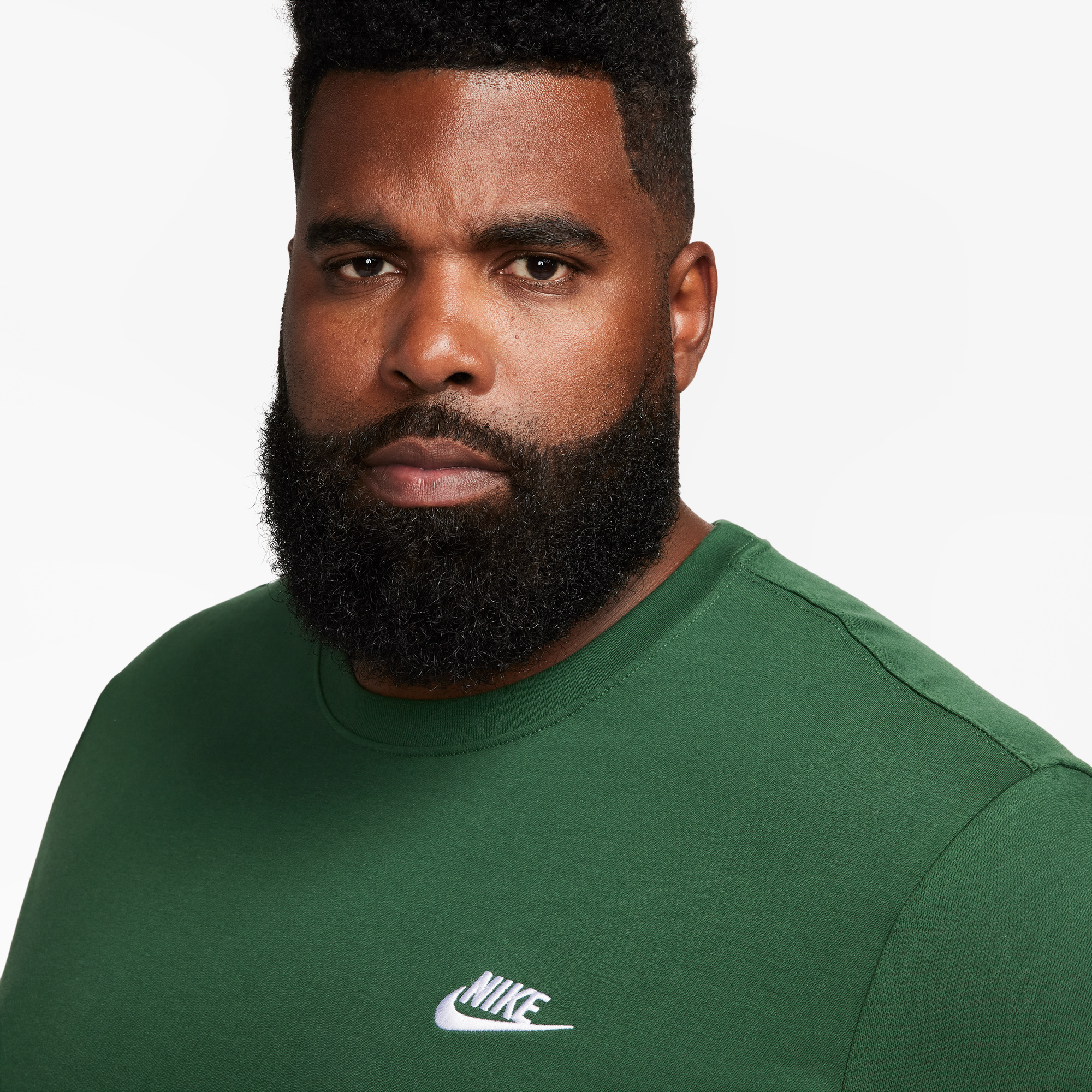 Camiseta Nike Hombre Sportswear Club Casual AR4997-323 Verde