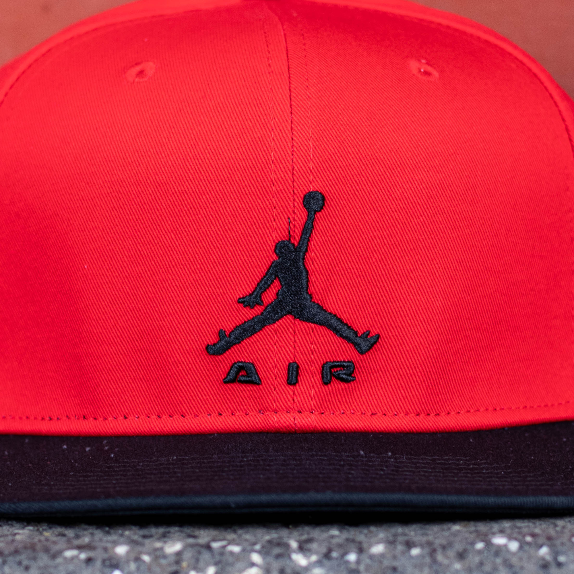 Gorra Jordan Pro Casual IM9077-657 Rojo - Image 7